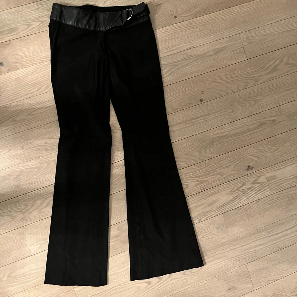 Guess Collection - Picture 4 of 4